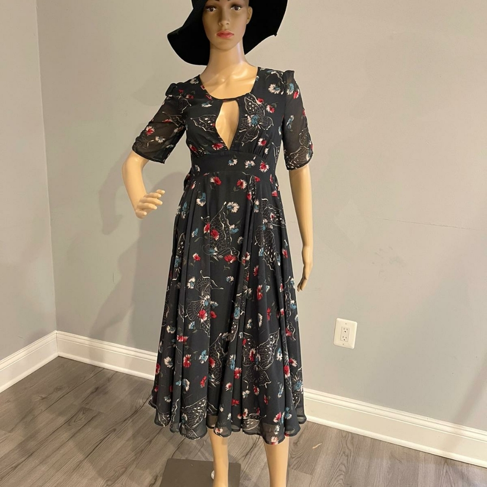 Free People Short sleeve tea length dress